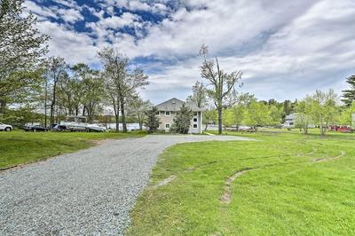 Luxe Lakefront Family Cottage: Private Beach, Dock