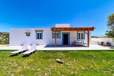 Villa George Sea View With Pool - Triopetra