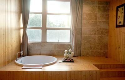 Jun Chen Health Hotel