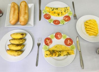 Happy field homesaty