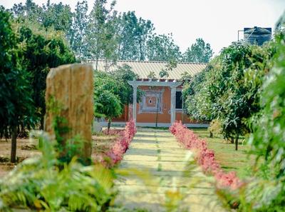 Suggee Resort