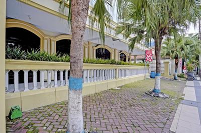 OYO 91198 Hotel Mahkota 2 Lamongan