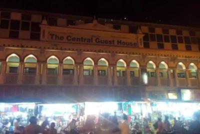 Goroomgo The Central Guest House Kanpur