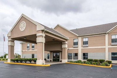 Relax Inn & Suites