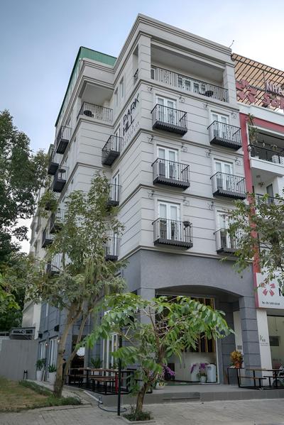 Parkhill Hotel & Apartment