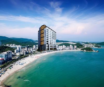 Song Jeong Hotel Blue Castle