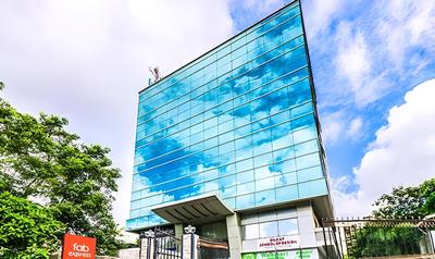 FabHotel Ascot International