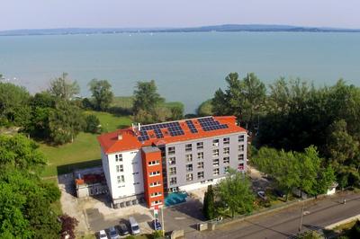 Beach Szálló Révfülöp