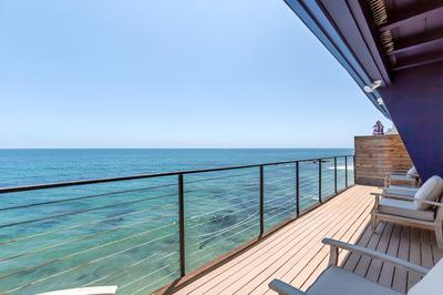 Casa del Mar by Oraklus