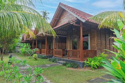 Rijet Villa Beach & Restaurant