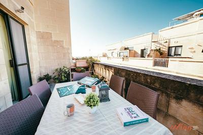 A Cute Apartment With a Large Terrrace Gozo