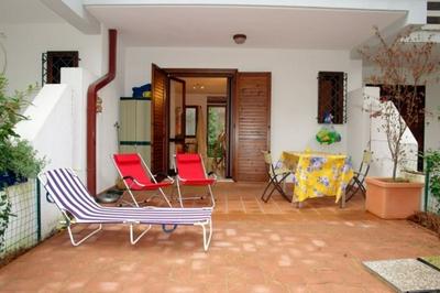 Excellently Equipped row House With Fenced Garden for 8 in Lignano Pineta