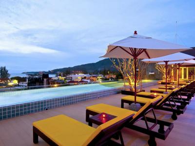 Ratana Apart-Hotel at Kamala