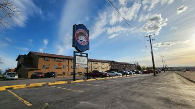 Grizzly Inn