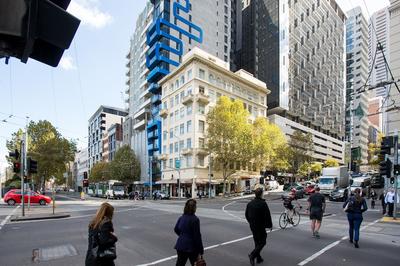 1 Exhibition Apartment Hotel