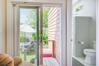 Point Lookout Cottage - Walk to Beach!