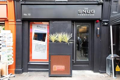 The Snug Townhouse