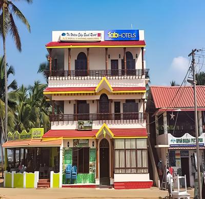 Fabhotel Wateredge Beach Resort
