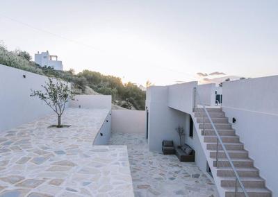 Villa Ida With Pool in Kamilari