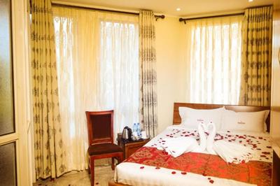 Velvet Hotel and Restaurant