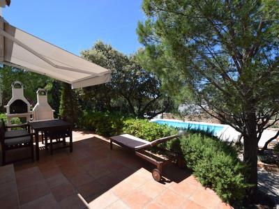 Holiday House in a Quiet Area Near the Sea, Private Garden, Terrace and BBQ