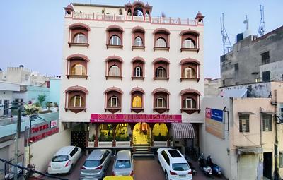 Hotel Muskan Palace