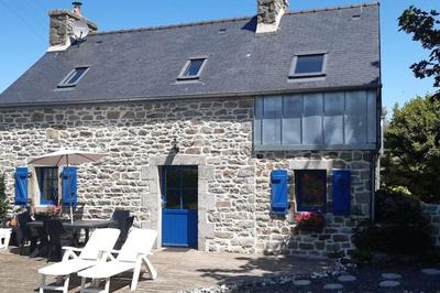 Stone House in Brittany Near Roscoff & Beaches