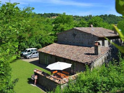 Villa in Rome With Pool & Garden