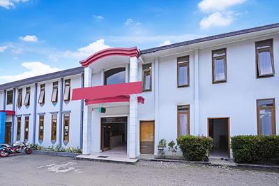 OYO Life 92835 Maya Adipuri