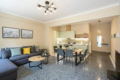 Spacious 2-bedroom Retreat in the Heart of Athens
