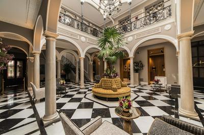Hotel Casa Palacio María Luisa 5* GL by Kaizen Hoteles