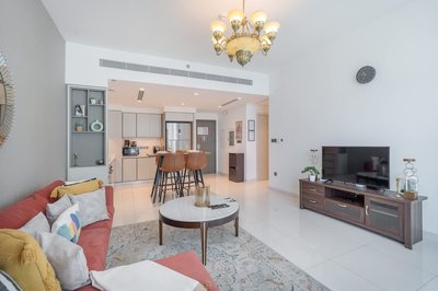 Mesmerizing 2BR in Emaar Beachfront With Sea Views
