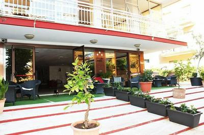 HOTEL FELLINI