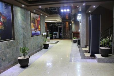Hera Hotel