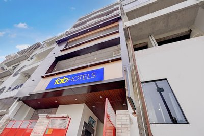 Fabhotel Swastik Villa