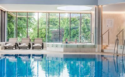 Blunsdon House Hotel