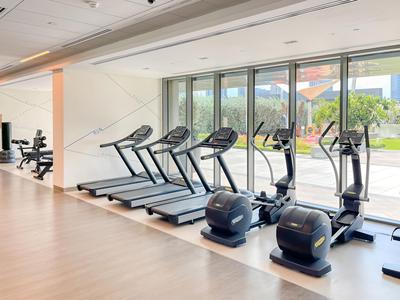 Maison Privee - Luxury Apt with Burj Khalifa Vw & Direct Mall Access