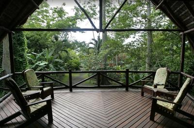 Iguana Lodge Beach Resort