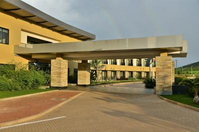 Mantis EPIC Hotel & Suites