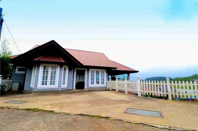 Yoho Villa Lake View