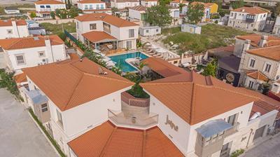 June Alaçatı (+15 Adult only)