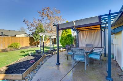 Sweet Diva Abode in Oregon Wine Country w/ Patio