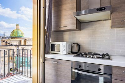 Revolutionary Apartment Near Duomo Station