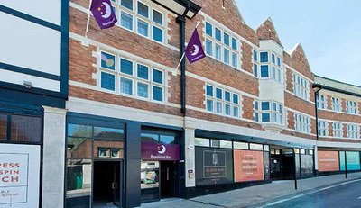 Premier Inn Chesterfield Town Centre