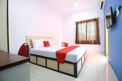 RedDoorz Plus near Lippo Plaza Yogyakarta