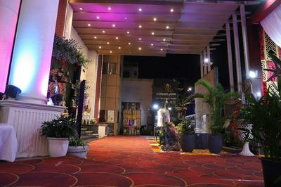 Hotel Mukut Regency