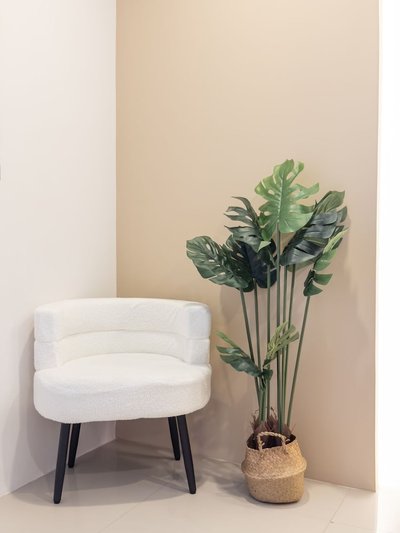 The  Seathru  Kohlarn