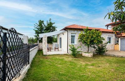 Anna Luxury House by Rentalspro