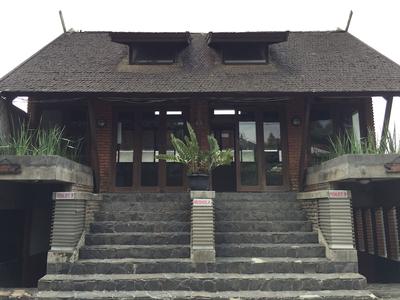 Rumah Stroberi Organic Farm and Lodge