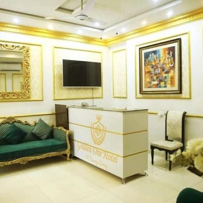 Gold Pine Hotel Lahore